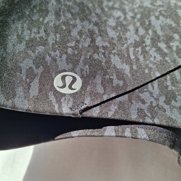 Lululemon Enlite Sports Bra - Picture 4 of 6